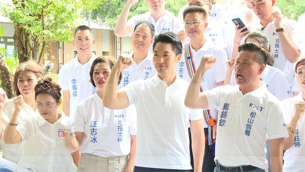 蔣萬安陪藍小雞登記參選　避答「這一題」