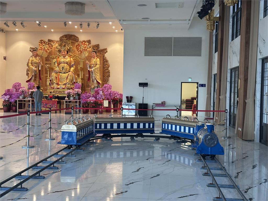 宮廟變身夢幻樂園!松山慈惠堂「母娘遊樂園」2/14 跨界登場