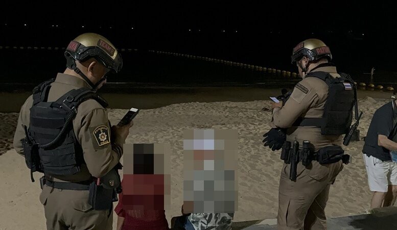 芭達雅海灘男女「肉體交疊」海上激戰！限制級聲音惹注目…遊客嚇傻急報警