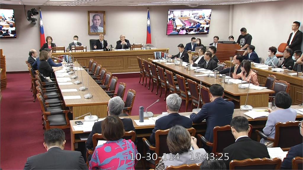 防傅崐萁突襲!馬太鞍洪災條例協商 部落災民立院抗議