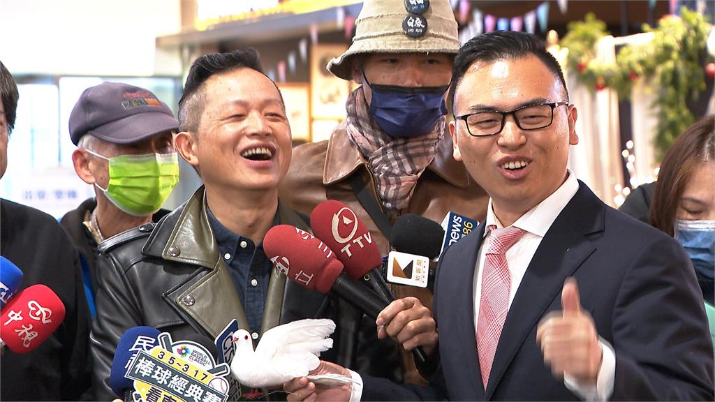 蔣萬安1日快閃上海雙城論壇 台灣國嗆「向習遞投名狀」認賊作父