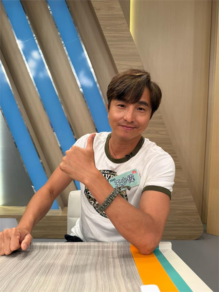 王少偉自律神經緊張造成的胃部痙攣打嗝3小時！上台表演竟瞬間停止