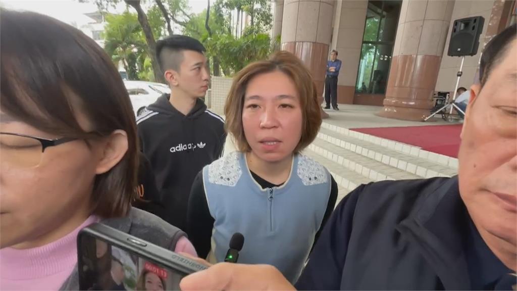 涉為郭台銘違法收購連署 屏東縣議長周典論收押