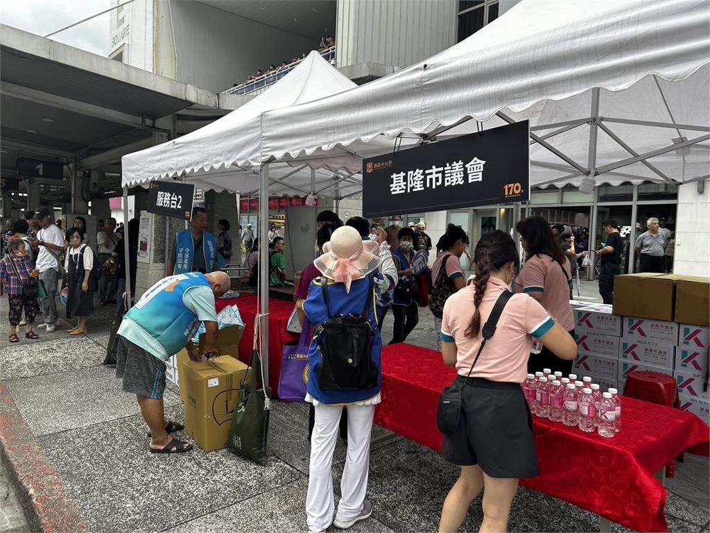 快新聞/基隆中元祭成「挺謝晚會」? 拆樑行動:完全不尊重傳統文化