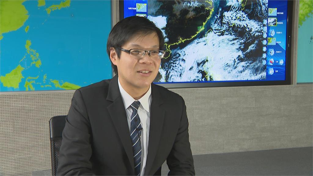 出門要不要帶傘得看他! 氣象署預報員鏡頭後日常曝光