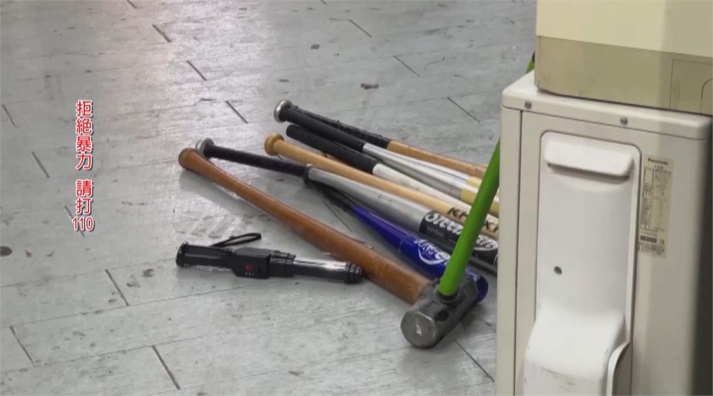 台中汽車美容廠7打3! 3人討債「反遭關門」痛打