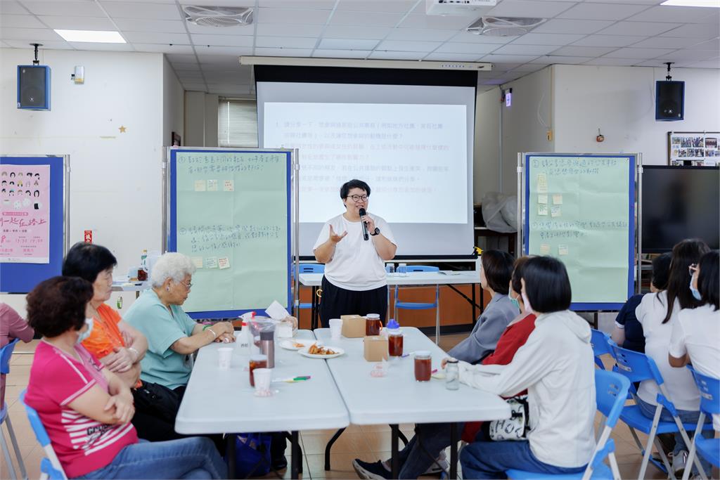快新聞/我們一起在路上工作坊金門起跑 民進黨性平部:為公領域帶來溫柔力量