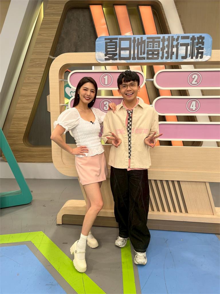 Terry半夜睡覺被老婆羅美玲打一拳！完全不敢回嘴