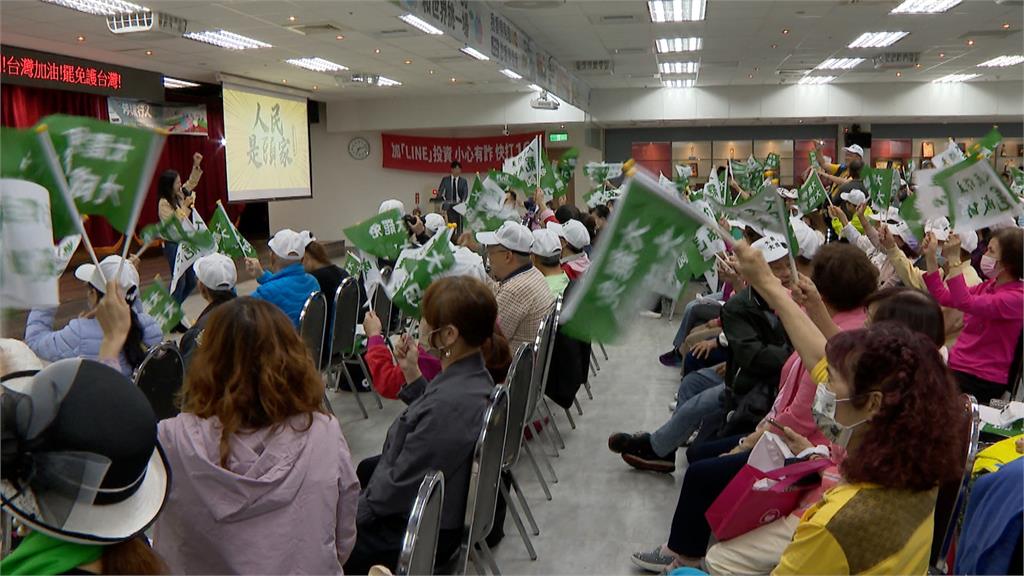 罷王鴻薇連署件數超過150% 林亮君合體王義川等人辦宣講衝進度