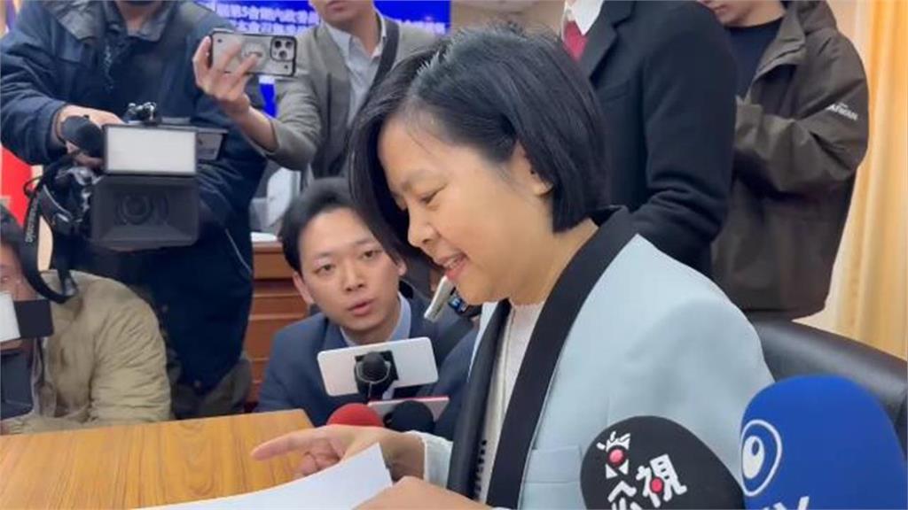 李貞秀謊報鐵證抓到了！他揭就職文件內容轟：韓國瑜鐵了心護航藍白違法