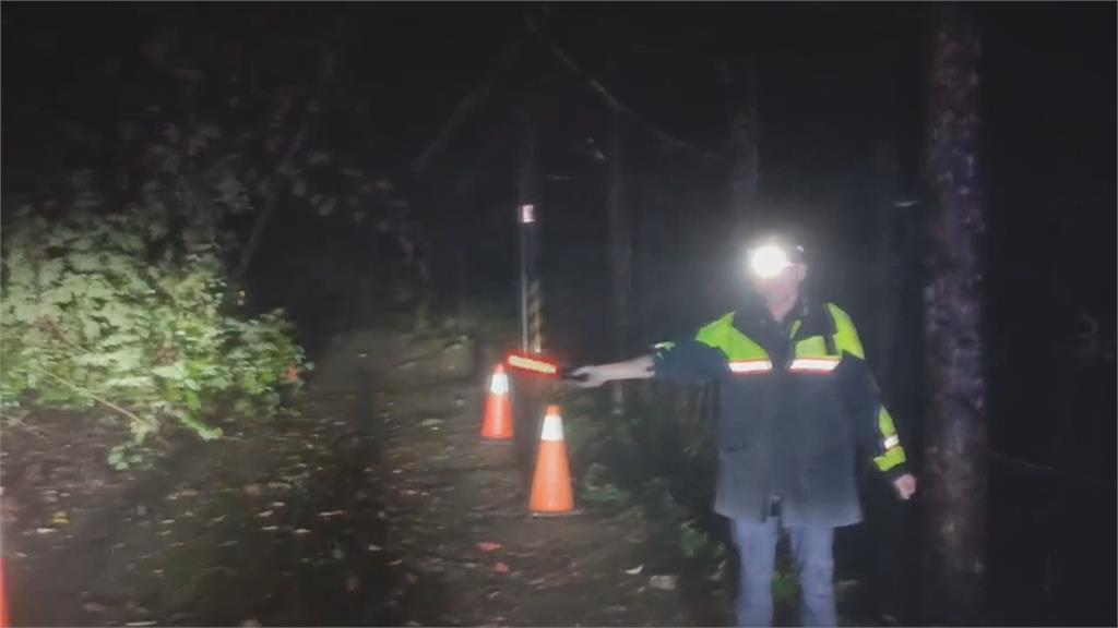 豪雨、地震接連來　中市雪山路19、7K坍方道路中斷