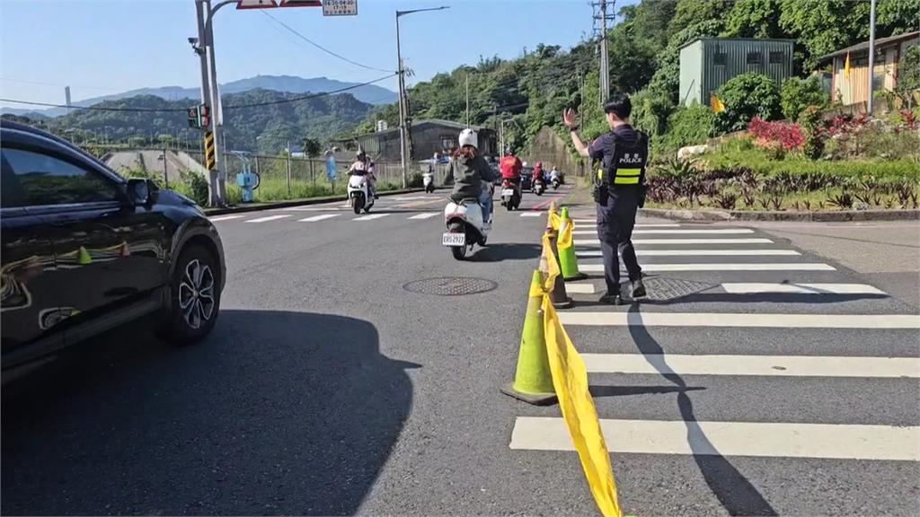 基隆電線掉落擋住雙向道路　90歲老翁勾到受傷　交通一度回堵