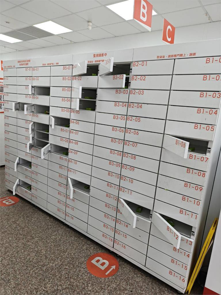 獨/智取店單件商品獨立佔櫃! 民眾取貨宛如"在玩開開樂"