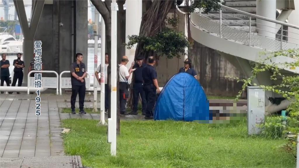 婦人牽狗溺水愛河漂流！　獲救不幸「人狗雙亡」
