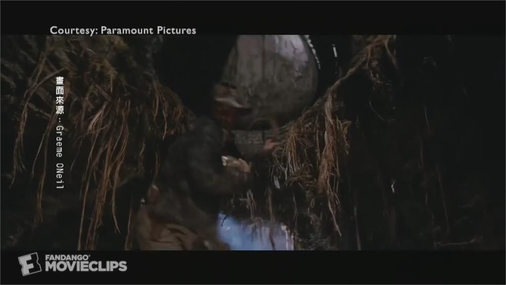 180公斤仿製巨石暴走！　美國迪士尼員工肉身擋道具護觀眾