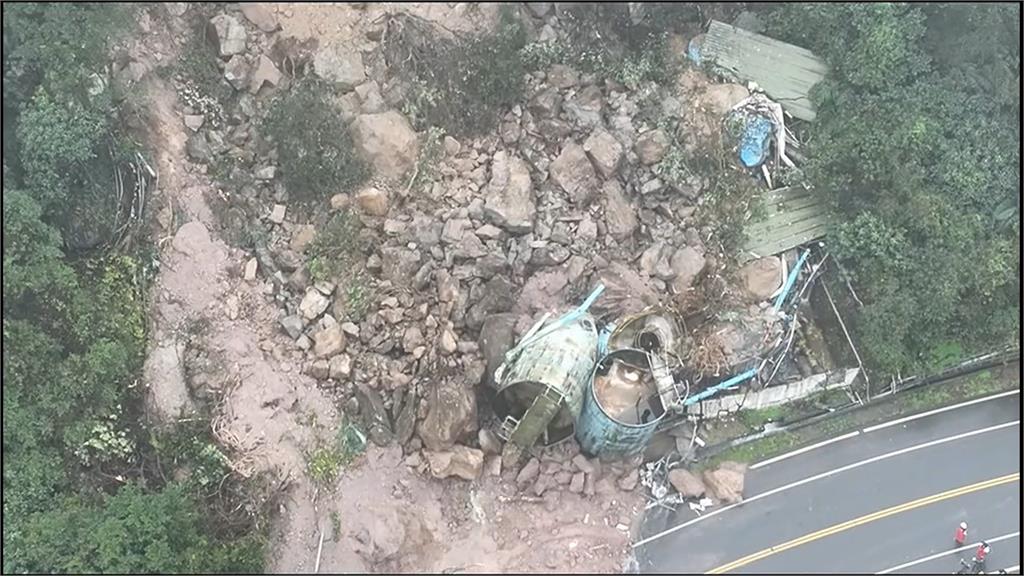 聞石頭掉落聲急逃!淨水廠員工躲死劫 陽金公路坍方壓垮「3大快濾筒」
