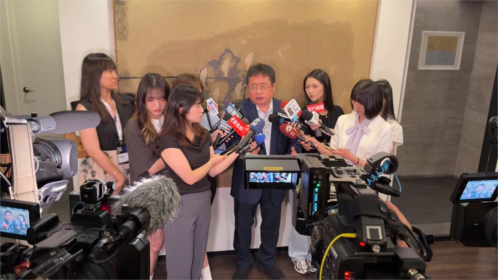 矢板明夫遭中國男攻擊質疑「幕後勢力」 蕭美琴譴責暴力