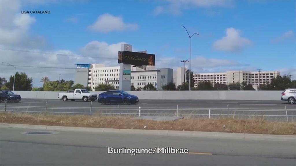 高速公路旁刊超大徵婚廣告  加州女子大膽追愛