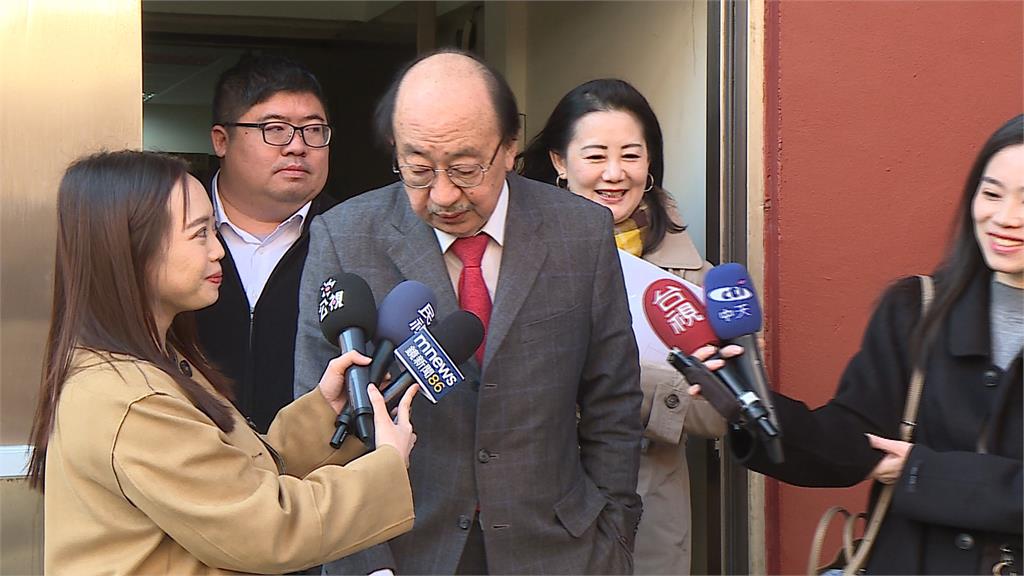 無緣參與川普就職 韓國瑜到華府遭僑胞舉牌開嗆