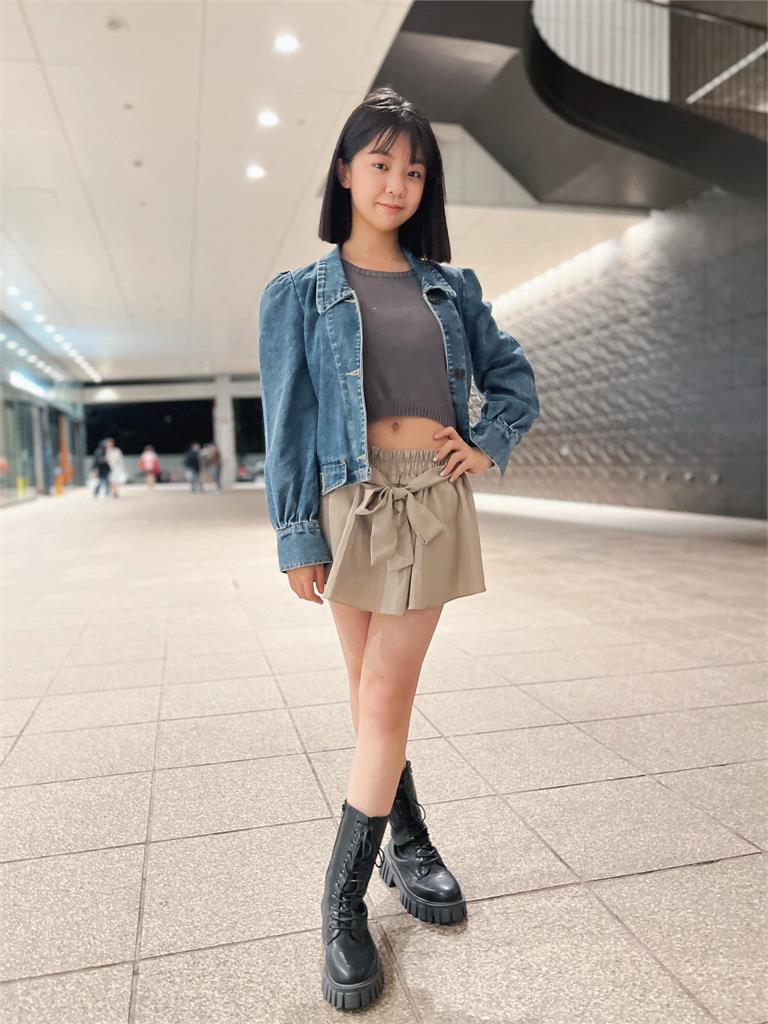 《俗女》小嘉玲長大了!和琇琴合照「一樣高」照片曝光網驚:認不出