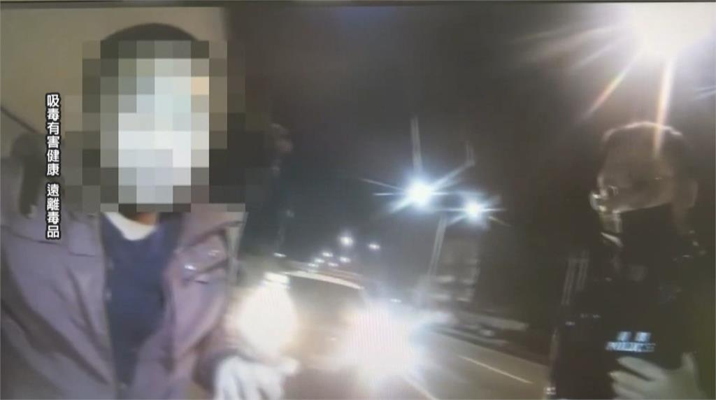 台中駕駛昏睡車停路中　警破窗救人竟是「吸到斷片」