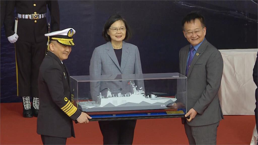 快新聞/海軍沱江艦首批全數交艦 蔡英文:證明台灣自主造艦的能量