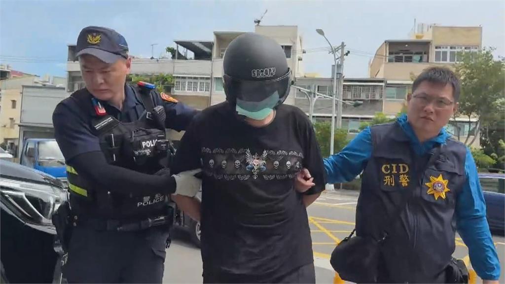 警匪追逐!嫌犯闖工廠「持槍抵頭劫車」 2小時後被逮捕