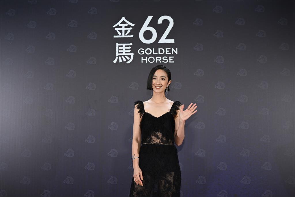 這5人勇奪金馬「紅毯5美」! 林依晨解放「深V透視」產後5月狀態曝光