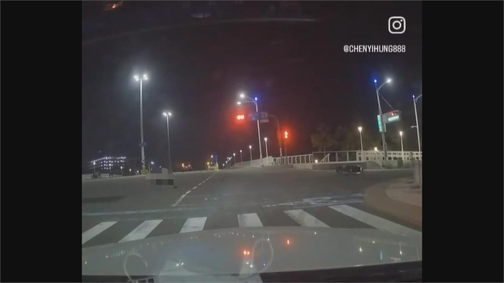 高雄廚師跨年夜出車禍 倒臥馬路又遭轎車輾過