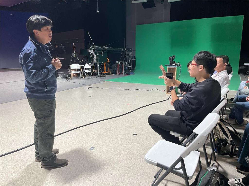 陽明交大等專家談民視虛擬棚「AI與虛擬製作結合是未來趨勢」