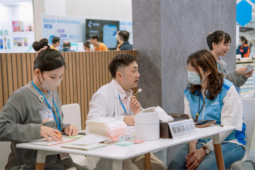 中醫連鎖品牌馬光醫療網進軍醫療科技展 展示智慧中醫新勢力