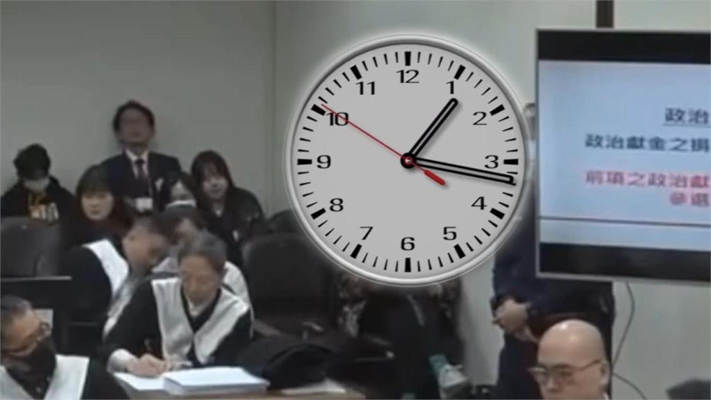 幫柯文哲打二審?黃國昌「重返律師公會」 網酸:請鬼拿藥單