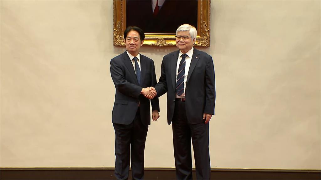與賴總統聯袂開記者會 魏哲家:赴美投資不影響台灣11廠計畫
