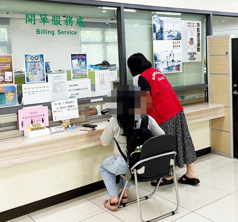 台妹「帶7千支菸闖關」遭罰5萬沒在怕!「1命脈」被查扣急了秒繳清