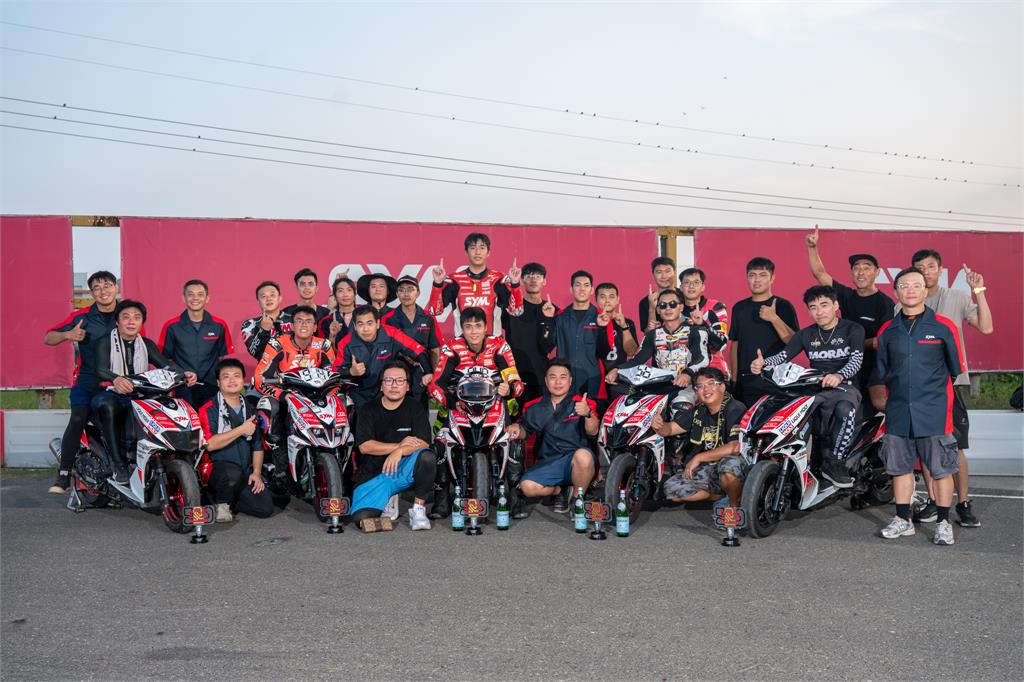 JET SL SuperC首戰即雙冠!JET耐久賽全組別制霸!