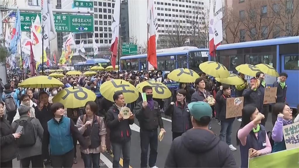 婦女節要求兩性平權　印尼、菲律賓、南韓爆大規模示威