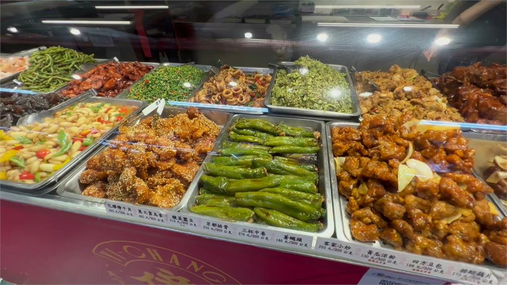 台灣趴趴走/台北市外省菜精華區之一 回家DIY熟食現吃皆可 南門中繼市場