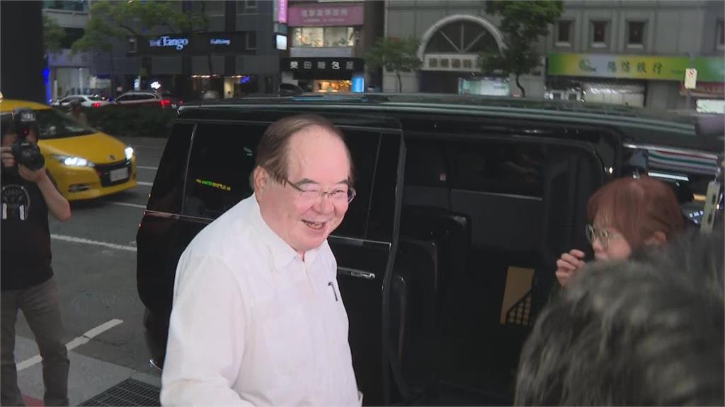 尹乃菁嘴快「防丟器變追蹤器」害李乾龍尷尬？ 張育萌：扯賴清德不擇手段