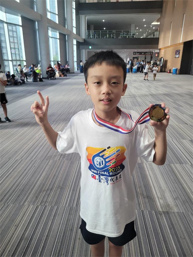 小四學生林元溥 勇奪世界數學競賽金牌