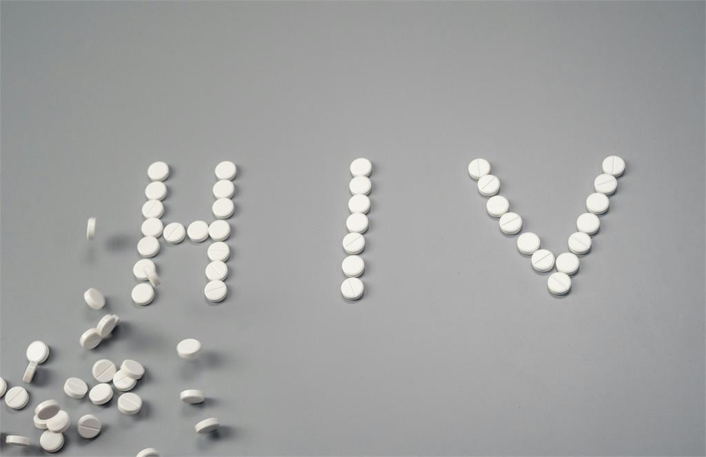 得愛滋就殺掉你!親姐怕「這1事」竟揪老公勒斃HIV弟弟 超慘結局曝光