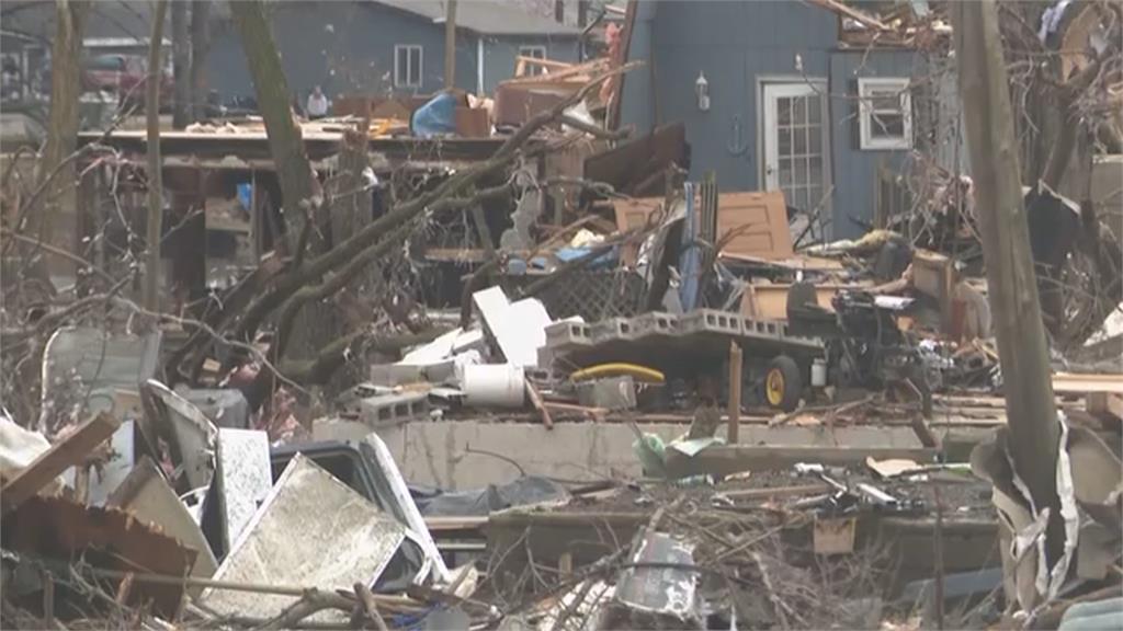 民宅夷為平地、樹木被連根拔起　龍捲風強襲美國兩州釀至少６死