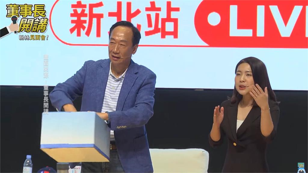 侯競辦開罵藍小雞 徐巧芯反控情緒勒索