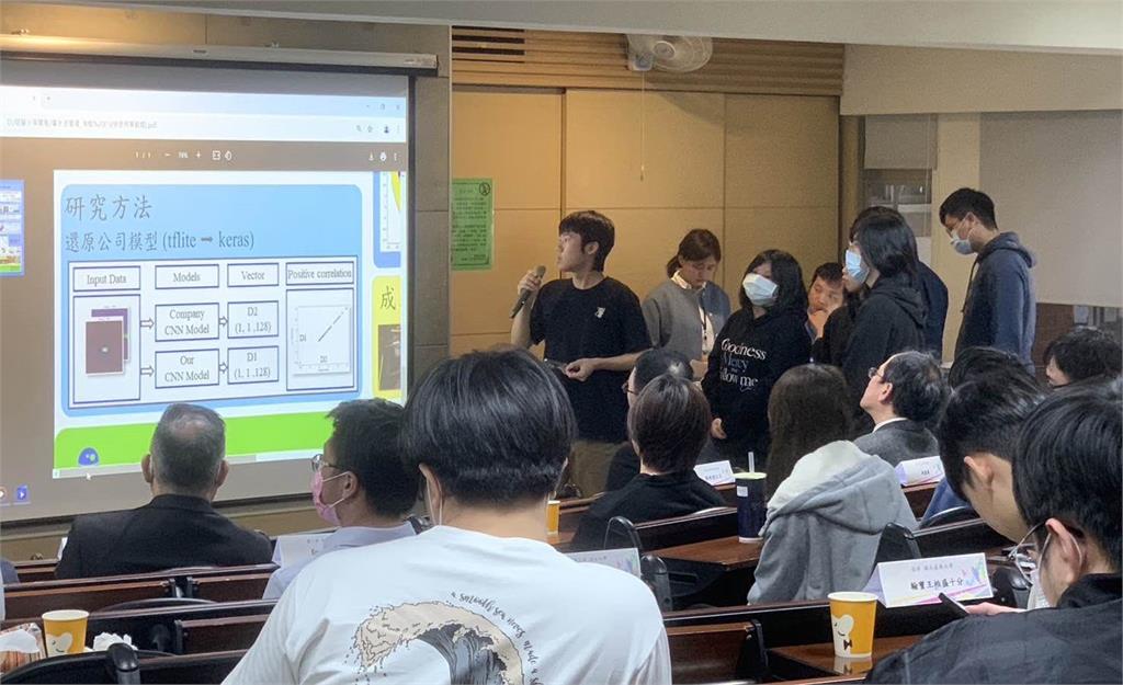 【淡江傳真】淡江AI系學生作品驚豔全國 浴室防跌偵測獲獎