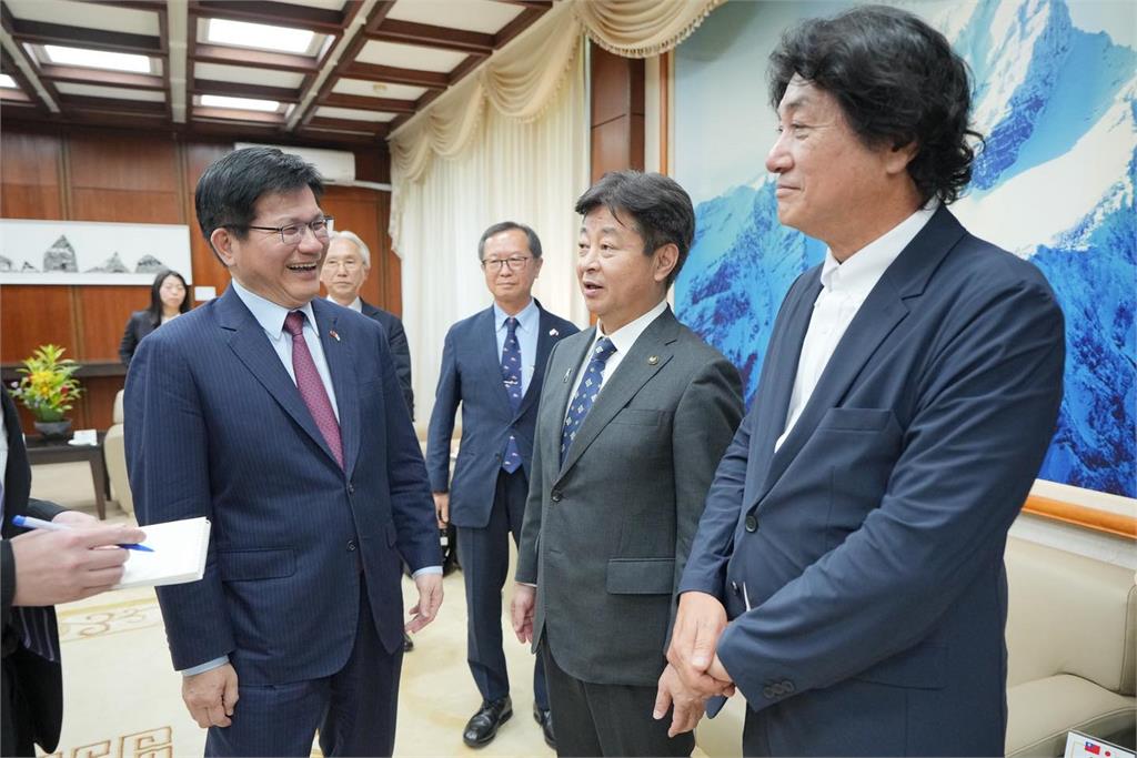 快新聞/接待熊本縣山鹿市長訪團 林佳龍:台日情誼緊密連結