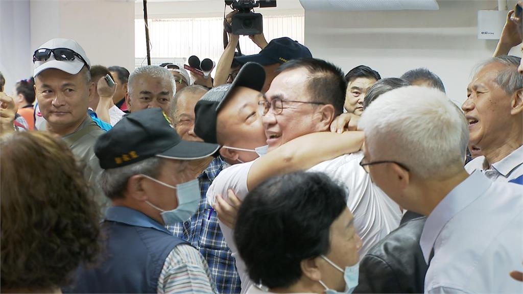 票房毒藥來了塊陶? 鄭麗文上台李四川轉身離開