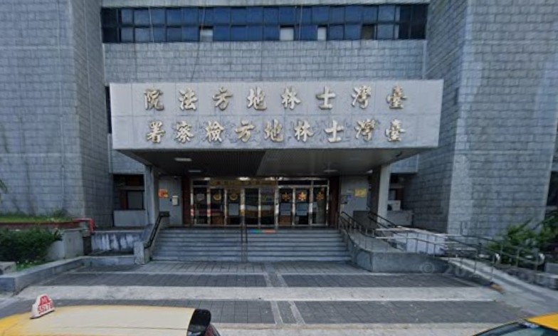 被騙上車「熊抱性強吻」！本土女星怒控遭侵…經紀人竟喊冤：沒有伸舌頭