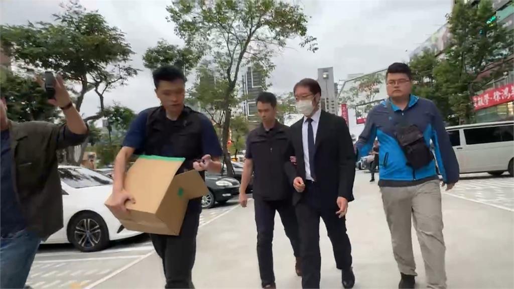 偷拍風暴燒！光澤診所爆「疑裝同款針孔」　新北檢搜索板橋兩分店