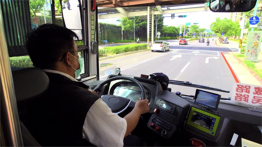 台北最賺錢路線公車排行　　「這條路線」年吸3.5億奪冠