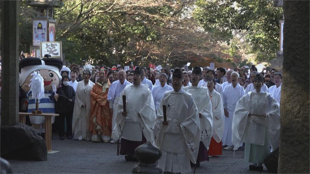哈哈哈！日本枚岡神社大笑祭典　「連笑20分鐘不能停」