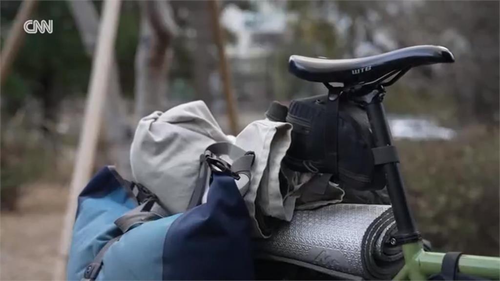 靠鐵馬踏遍6大洲 美國男子從葡萄牙騎到日本